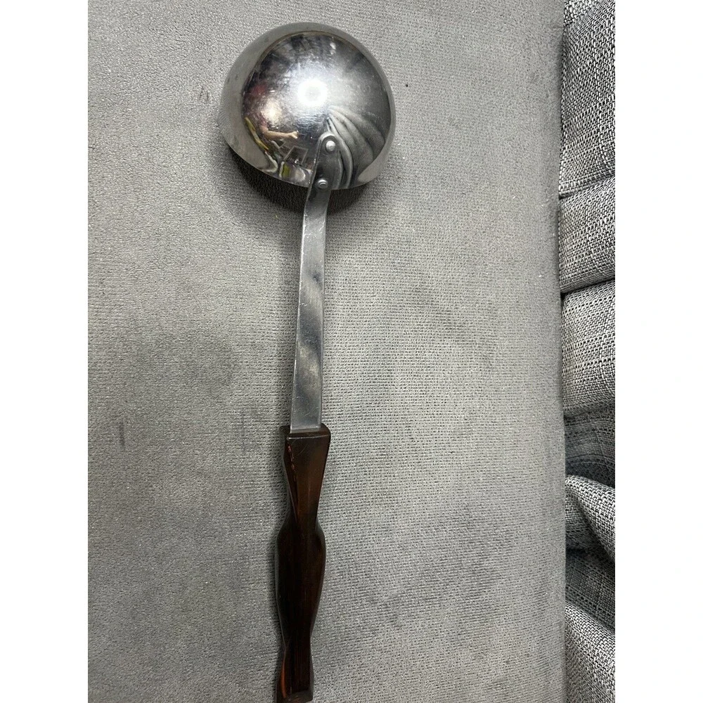 Vintage CUTCO Kitchen Tool Utensil Composite Brown Swirl Handle Ladle